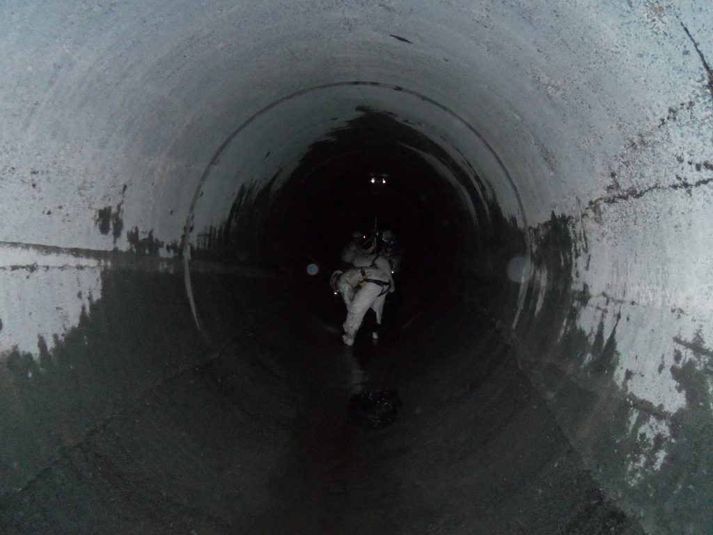 Highway to the Cadiz Zone: Maverick Approach to Repairing 80-Year-Old Interceptor under IH-35 in Dallas