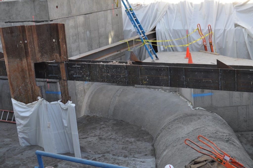 Thrust Restraint of Buried Pipelines Subjected to Internal Pressure, Thermal, and Earthquake Loads